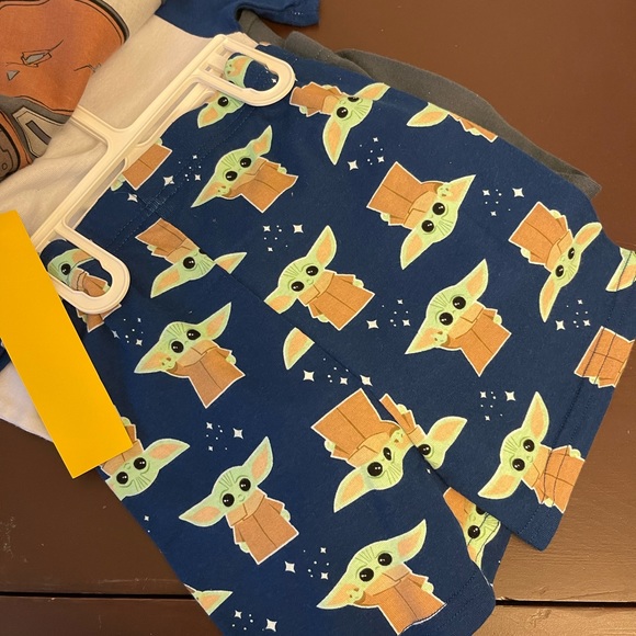 Star Wars Baby Yoda Boys Pajama Sleepwear 4 Piece Set Comfy Cozy Mandalorian 10 - Picture 5 of 7